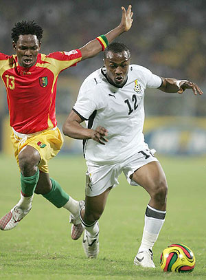 Ghanau2019s Andre u2018Dedeu2019 Ayew fights for the ball with Guineau2019s Mohamed Sacko (L) during the 2008 Nations Cup in Accra. (Net photo)