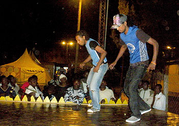 Who does it better. Skol Entertainers