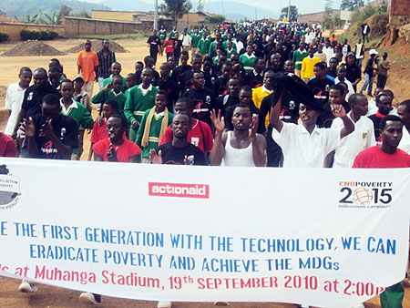 Students march through Muhanga town to raise awareness on the MDGu2019s (Photo: D.Sabiiti)