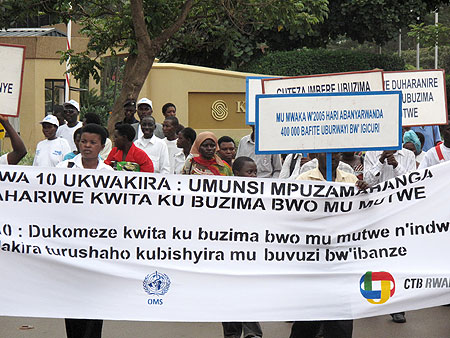 People to comemorate world Mental day photo (T.Kisambira)