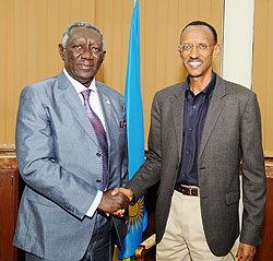 Former Ghanaian President, John Kufuor, met president Kagame, yesterday (Photo Urugwiro Village)