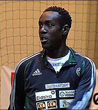Karekezi's header kept Osters in contention