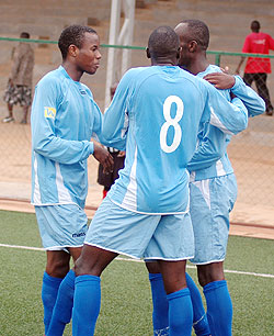 Rayon players are chasing for a third straight win this afternoon. (File Photo)