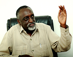 Rutaremara wants journalists to investigate corruption.