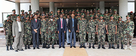 President Kagame with the RDF officers on Friday (Courtesy photo)