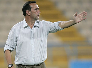 Junior Wasps head coach Richard Tardy