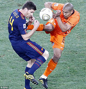 De Jong was widely criticised for his tackle on Spain's Xabi Alonso in the World Cup final.