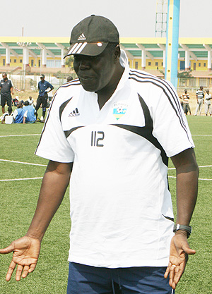 Amavubi head coach Sellas Tetteh is frustrated with the turn up for Amavubiu2019s training sessions. (File Photo)
