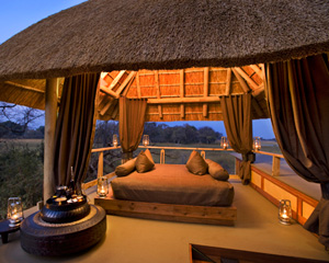 Bedroom rooftop sleepout In Okavango