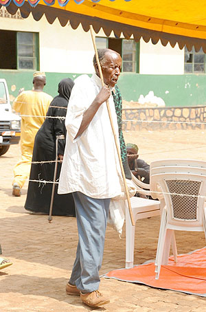 The elderly need to feed well to remain healthy.