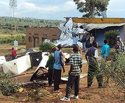 Rukomo residents were shocked by the damages. (Photo Dan Ngabonziza)