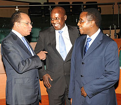 L-R; D R Congo Senate President, Leon Kengo wa Dondo, Burundi Speaker Pie Ntavyohanyuma and Senate President, Vincent Biruta. (Photo J Mbanda)