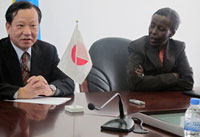 Kunio Hatanaka, Ambassador of Japan addressing the press after signing the grant as Minister Mushikiwabo looks on (Photo T.Kisambira)