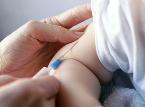 Vaccines help prevent infectious diseases and save lives (Internet Photo)