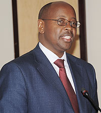 KIGALI - A cross section of Rwandans praised the ongoing campaign to eradicate thatched houses locally known as u2018Nyakatsiu2019. 