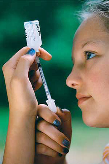 People with diabetes can develop nerve problems at any time (Internet Photo)