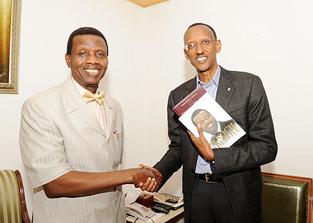 President Kagame hosted Pastor Adeboye at Village Urugwiro yesterday. (Photo Village Urugwiro)