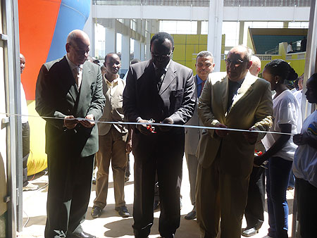 Minister Kanimba cuts the ribbon to launch the Expo (Photo T.Kisambira)