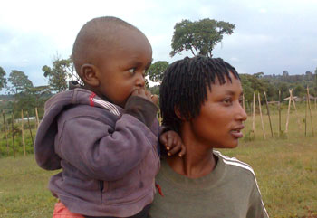 Healthy mothers raise healthy children and nations. (Net Photo)