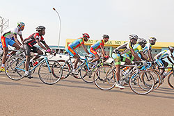 The leading group made of Eritrean and Rwandan riders on their way to Rubavu from Amahoro stadium yesterday. (Photo; T. Kisamabira)
