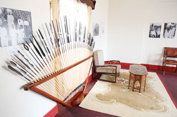 A sample of different spears decorated in the museum of Rukali- Nyanza