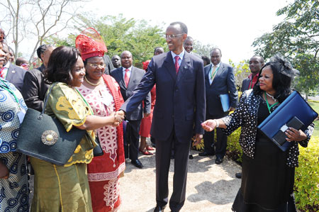 President Kagame greets members of the C'wealth Parliamentary Association - Africa, yesterday. (Photo Village Urugwiro)
