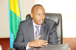ISSUED ULTIMATUM :  Minister Albert Nsengiyumva