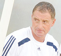 Ernie Brandts insists that he is still the right man for the job. (File Photo)