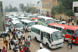 Public service vehicles near the popular Rubangura House bus terminal in the Kigali city centre have been blamed for traffic congestion in Kigali (File photo)