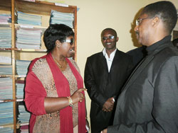 Health Minister Agnes Binagwawo (L) chats with Rusizi District officials during her visit to Gihundwe Hospital yesterday. (Photo L Nakayima)