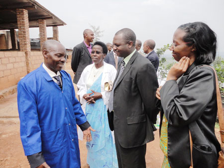 Mugiraneza with visitors (Photo/F.Ndoli)