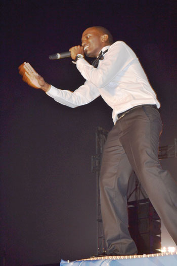 Tom Close performing u201cNdacyagukunda.u201d