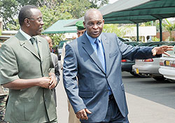Prime Minister Bernard Makuza  flanked by (L) General Sekouba Konate after their meeting yesterday. The New Times /John Mbanda
