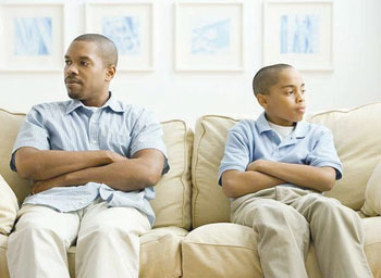 Conversing with parents can sometimes be difficult. Try to find a common topic of interest.  Net photo