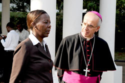 Foreign affairs minister, Louise Mushikiwabo with the outgoing Vatican envoy, Ivo Scapolo, yesterday. The New Times /Village Urugwiro