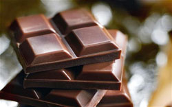  Eating chocolate regularly could cut the risk of heart disease by a third, according to a research study published in the British Medical Journal. The New Times /Net.