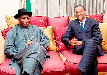 President Kagame and his Nigerian counterpart, President Goodluck Jonathan, shortly after the latter's arrival at Kigali International Airport, yesterday. The New Times Village Urugwiro.