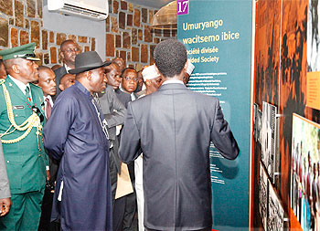 The  Nigerian President Jonathan Ebele Goodluck visiting Kigali Memorial Centre. The New Times / T. Kisambira.