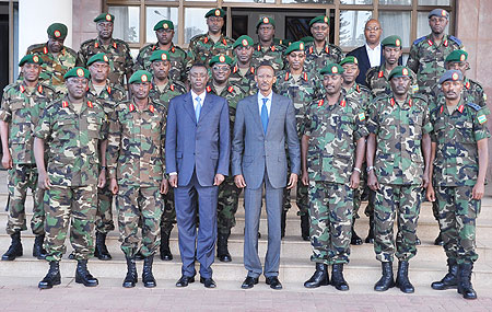 President Kagame and Minister of Defense, James Kabarebe with senior officers of the Rwanda Defense Forces after the meeting. The New Times  Courtesy.