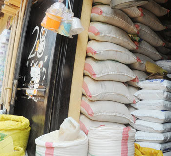 Authorities should take tough measures against rogue traders hiking sugar prices. The New Times / File photo