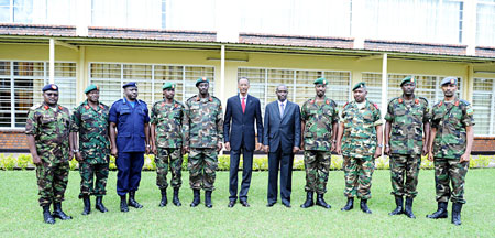 President Kagame with the top officers of the EAC Command Post Exercise; code named Ushirikiano Imara yesterday in Musanze. The New Times / Village Urugwiro.