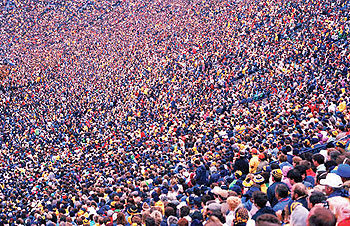 Managing population growth requires promoting better quality of life to our citizens. Net Photo