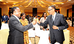 President Kagame and Nu2019Guesso toast during the State Banquet hosted in honour of the visiting Head of State. The New Times Village / Urugwiro