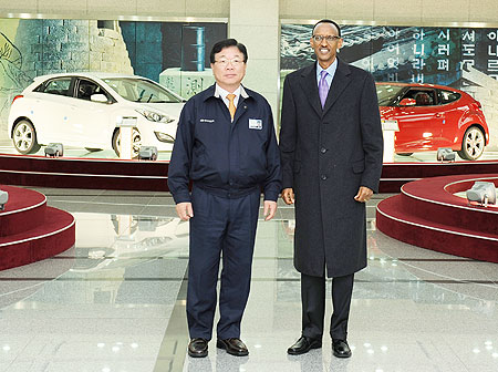 President Kagame with Hyundai motors President Kim Eok-jo. The New Times /Urugwiro Village.