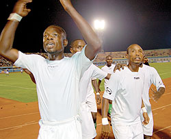 Djabir Mutarambirwa (right) is joined by his SC Kiyovu team mates after scoring against Rayon Sports during the Primus league match played yesterday at Amahoro stadium. The N