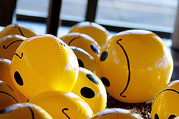 Resolutions help teens gain focus throughout the year. (Net Photo)