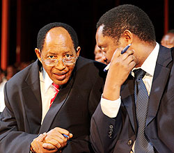 Rwigamba Balinda (L) President of ULK, chats with Rwanda Governance Board boss  Professor Shyaka Anastase during a debate at ULK stadium. The New Times T. Kisambira