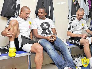 Guus Hiddink will work with the likes of Roberto Carlos and Smauel Eto