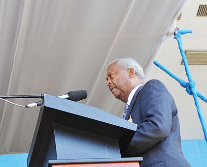 RIP:  Donald Payne speaking in Kigali after he was decorated with the UMURINZI medal in 2010.  The New Times / File.