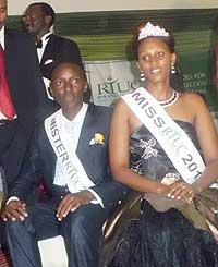 Raoul Mugwaneza(L) and Elizabeth Ibyishaka were  crowned  Mr. and Miss RTUC 2012.  All photos / Grace Mugoya